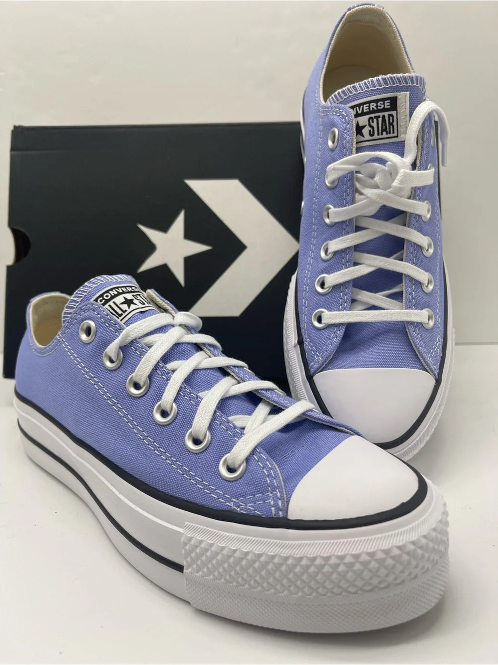 Converse CTAS Lift Ox Platform Sneakers Very Peri White Black A16105F NWT